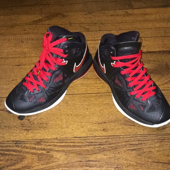 Lebrons 8 ps away - Picture 6 of 6